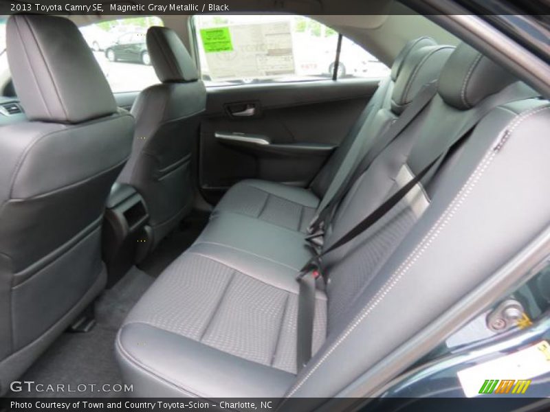 Magnetic Gray Metallic / Black 2013 Toyota Camry SE