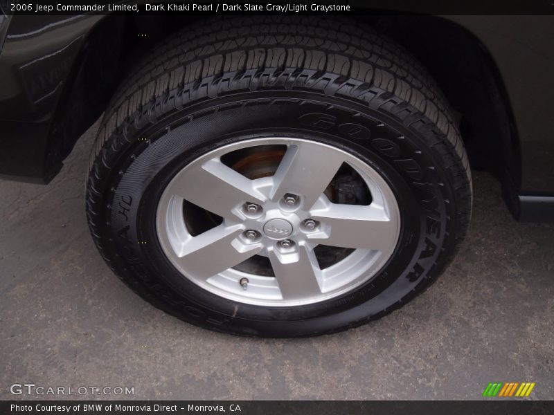 Dark Khaki Pearl / Dark Slate Gray/Light Graystone 2006 Jeep Commander Limited