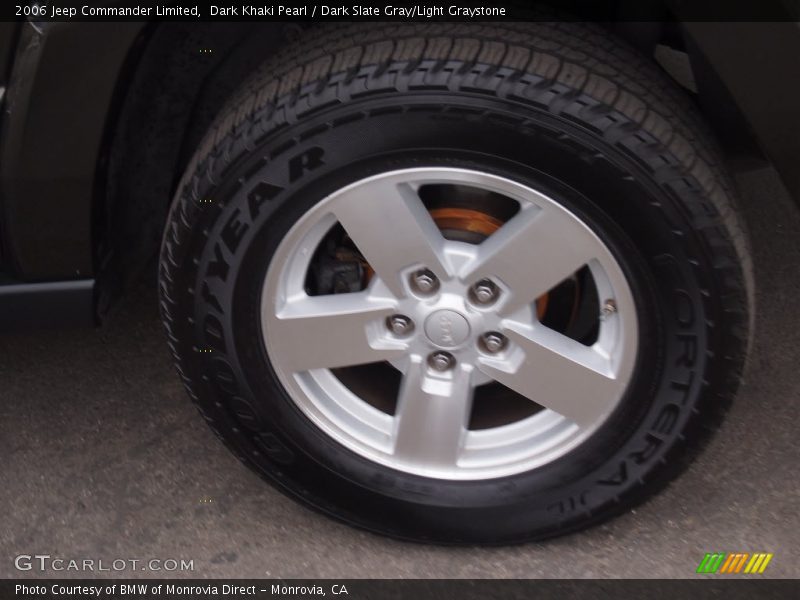 Dark Khaki Pearl / Dark Slate Gray/Light Graystone 2006 Jeep Commander Limited