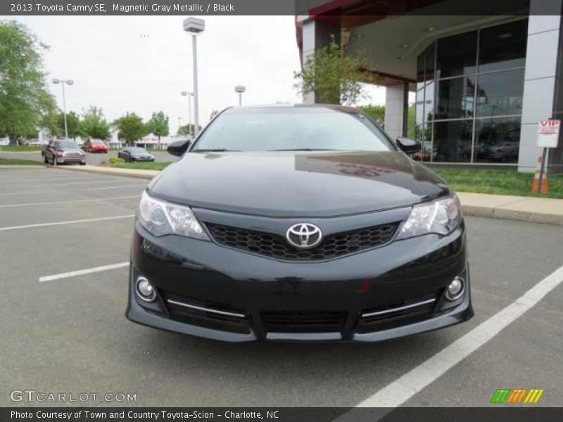 Magnetic Gray Metallic / Black 2013 Toyota Camry SE