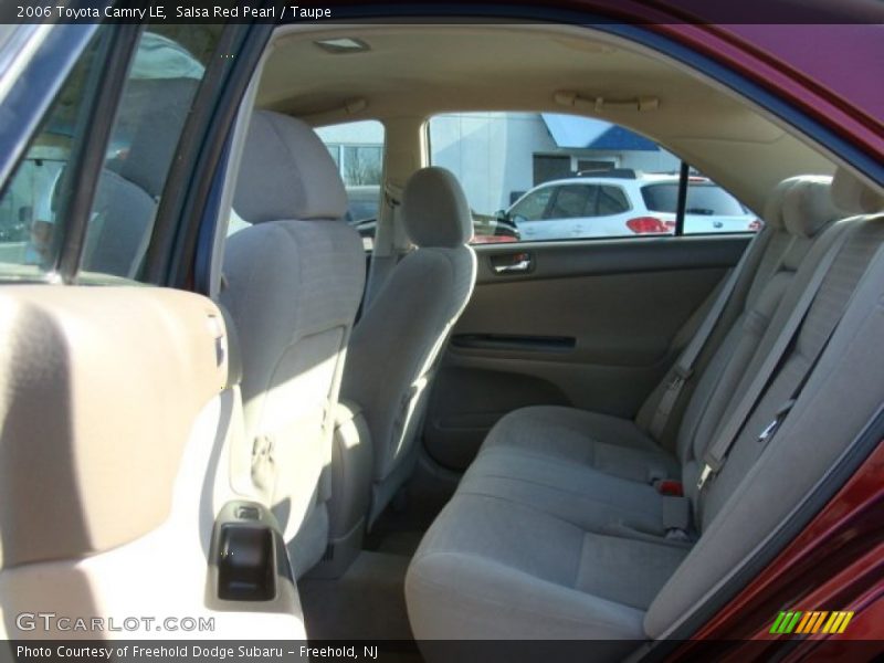 Salsa Red Pearl / Taupe 2006 Toyota Camry LE