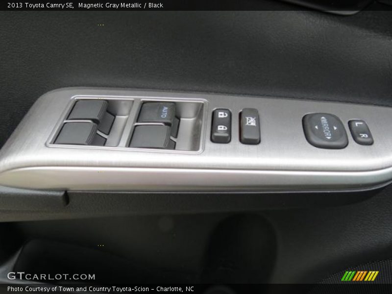 Magnetic Gray Metallic / Black 2013 Toyota Camry SE