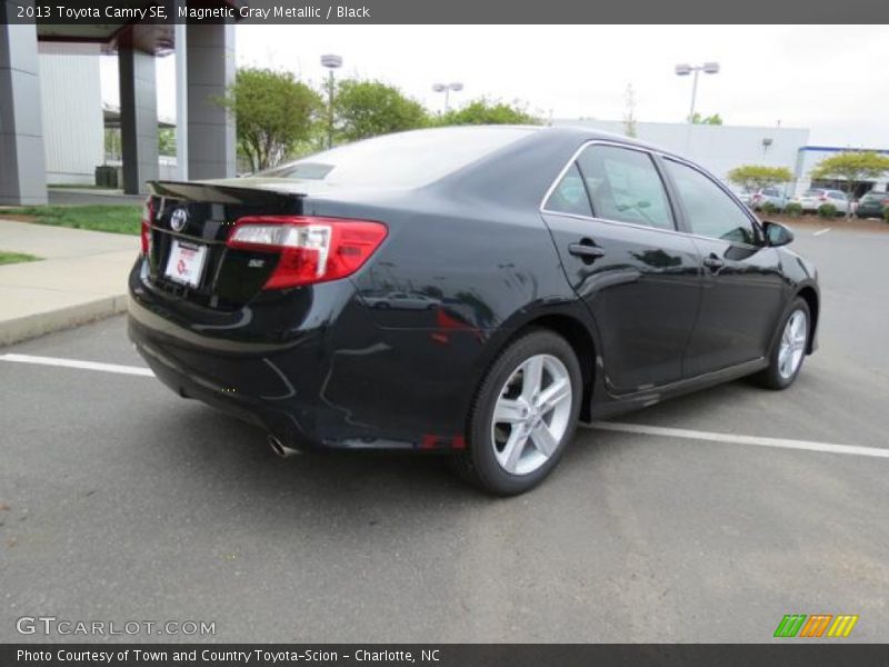 Magnetic Gray Metallic / Black 2013 Toyota Camry SE