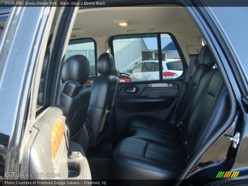 Black Onyx / Ebony Black 2006 GMC Envoy Denali 4x4