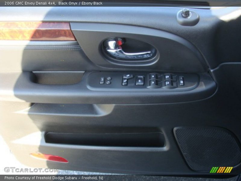 Black Onyx / Ebony Black 2006 GMC Envoy Denali 4x4