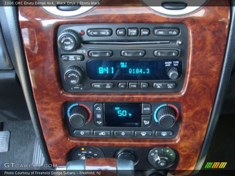 Black Onyx / Ebony Black 2006 GMC Envoy Denali 4x4