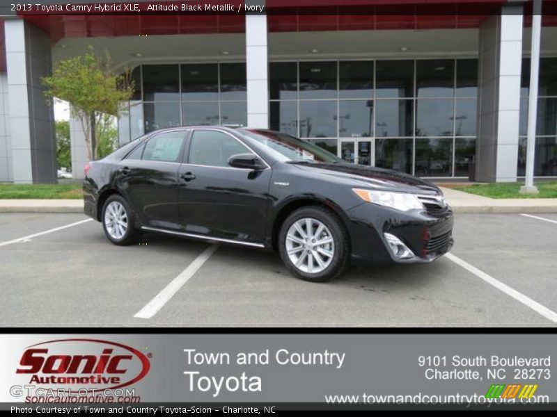 Attitude Black Metallic / Ivory 2013 Toyota Camry Hybrid XLE