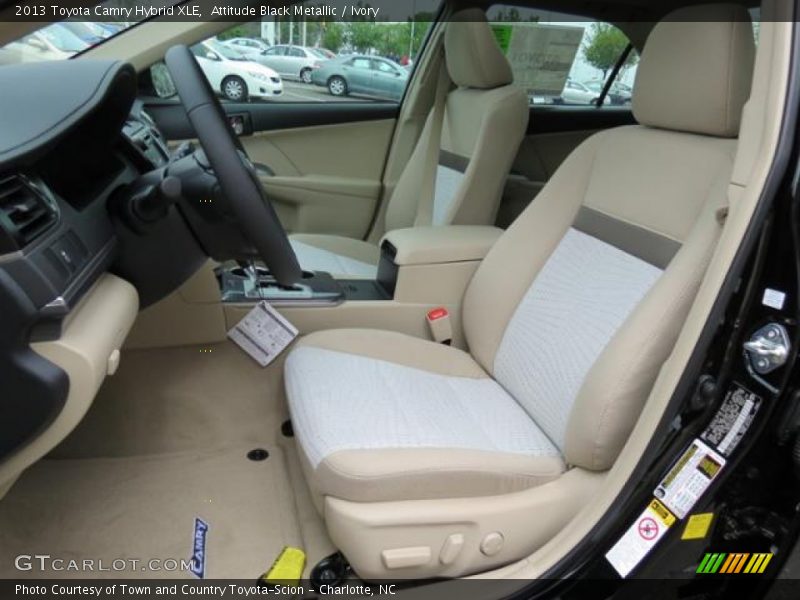 Attitude Black Metallic / Ivory 2013 Toyota Camry Hybrid XLE