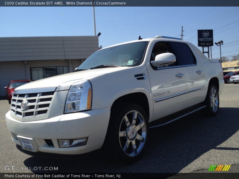 White Diamond / Cocoa/Cashmere 2009 Cadillac Escalade EXT AWD