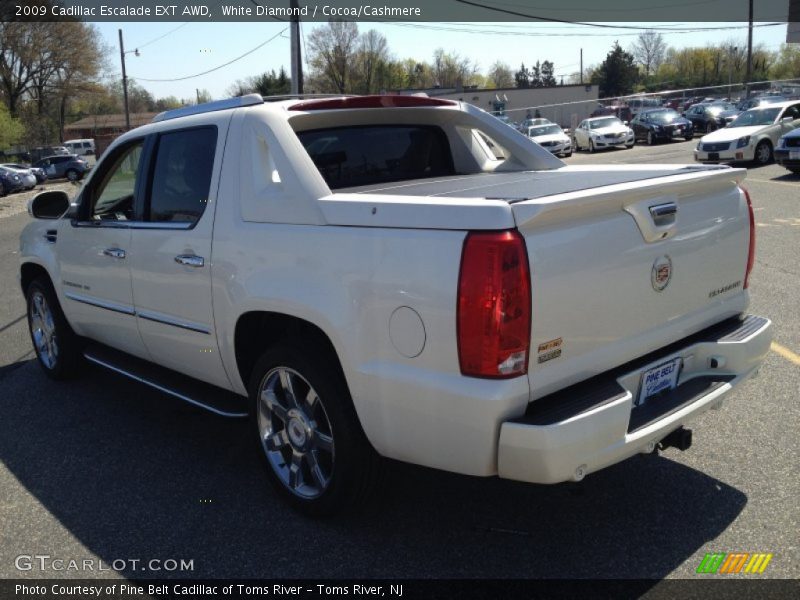 White Diamond / Cocoa/Cashmere 2009 Cadillac Escalade EXT AWD