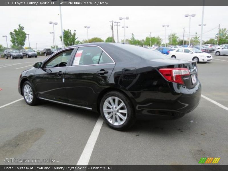 Attitude Black Metallic / Ivory 2013 Toyota Camry Hybrid XLE