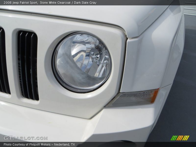 Stone White Clearcoat / Dark Slate Gray 2008 Jeep Patriot Sport