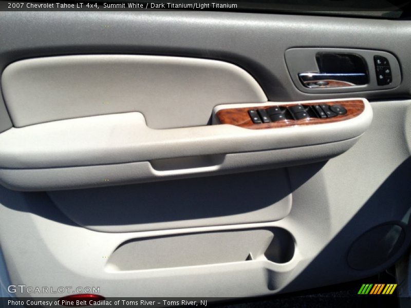 Summit White / Dark Titanium/Light Titanium 2007 Chevrolet Tahoe LT 4x4