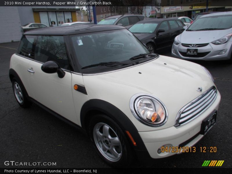 Pepper White / Grey/Carbon Black 2010 Mini Cooper Hardtop