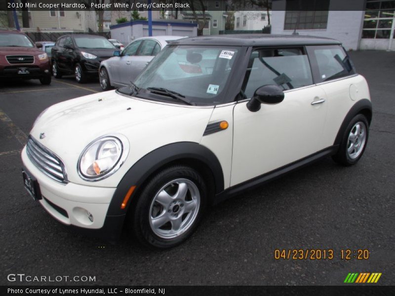 Pepper White / Grey/Carbon Black 2010 Mini Cooper Hardtop