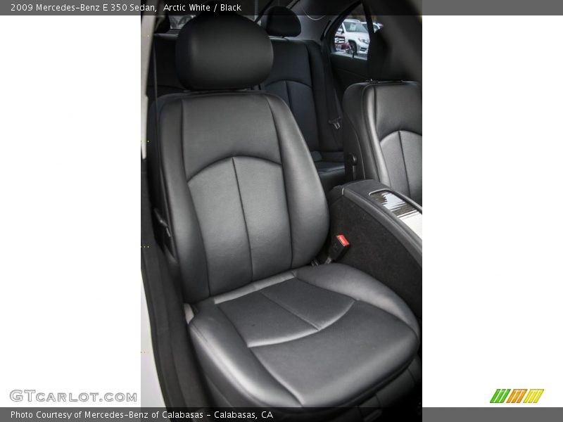 Arctic White / Black 2009 Mercedes-Benz E 350 Sedan