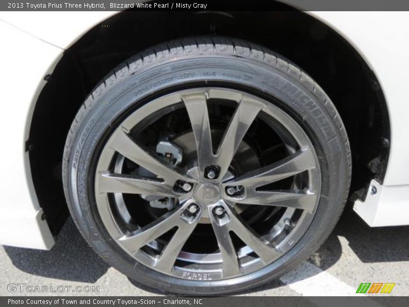 Blizzard White Pearl / Misty Gray 2013 Toyota Prius Three Hybrid