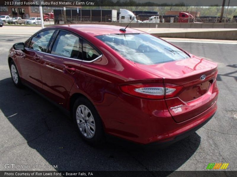 Ruby Red Metallic / Earth Gray 2013 Ford Fusion S