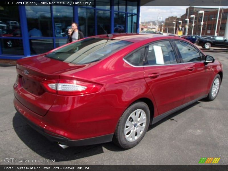 Ruby Red Metallic / Earth Gray 2013 Ford Fusion S