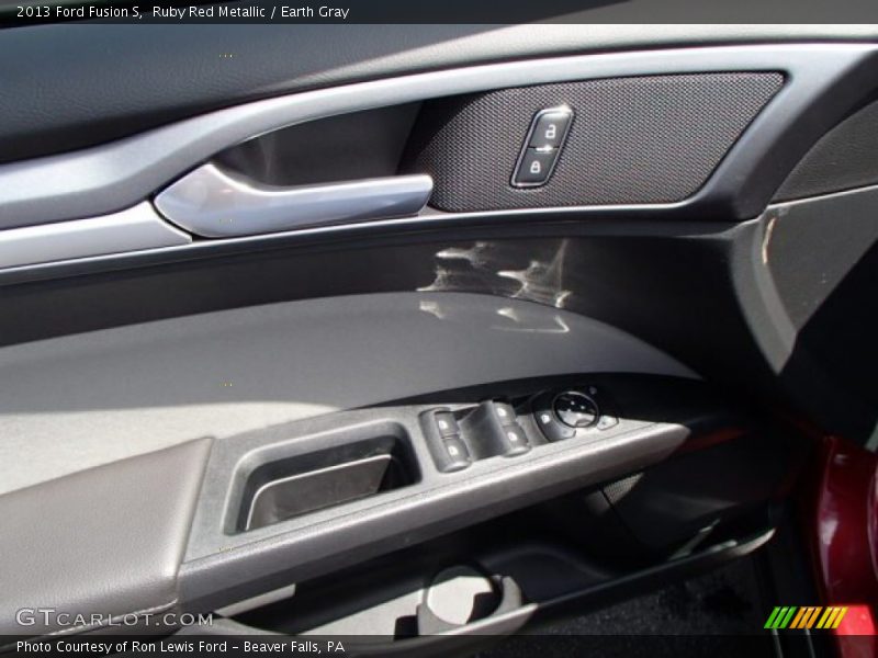 Ruby Red Metallic / Earth Gray 2013 Ford Fusion S