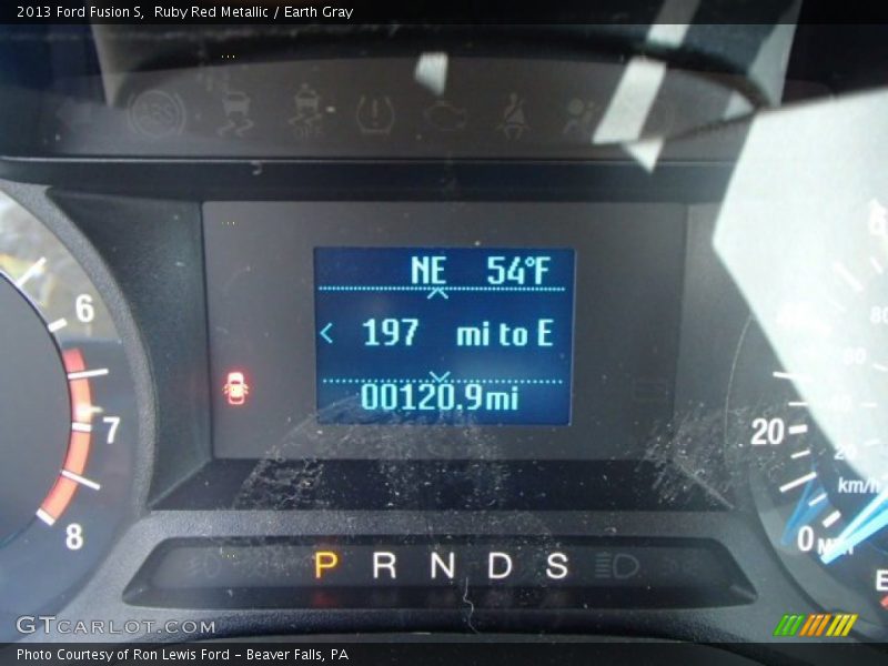 Ruby Red Metallic / Earth Gray 2013 Ford Fusion S