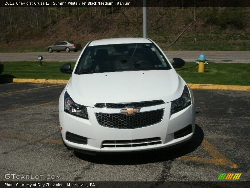 Summit White / Jet Black/Medium Titanium 2012 Chevrolet Cruze LS