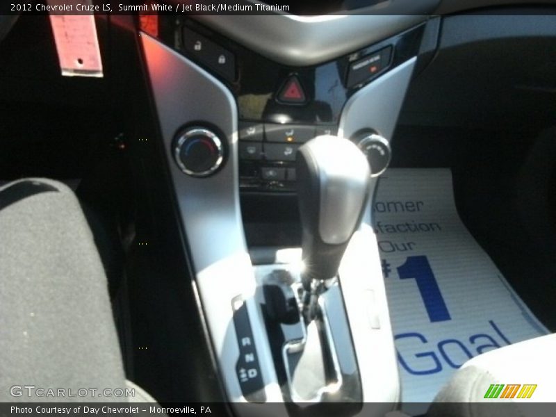 Summit White / Jet Black/Medium Titanium 2012 Chevrolet Cruze LS