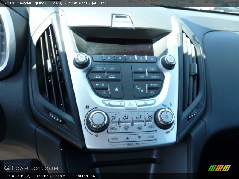 Summit White / Jet Black 2010 Chevrolet Equinox LT AWD