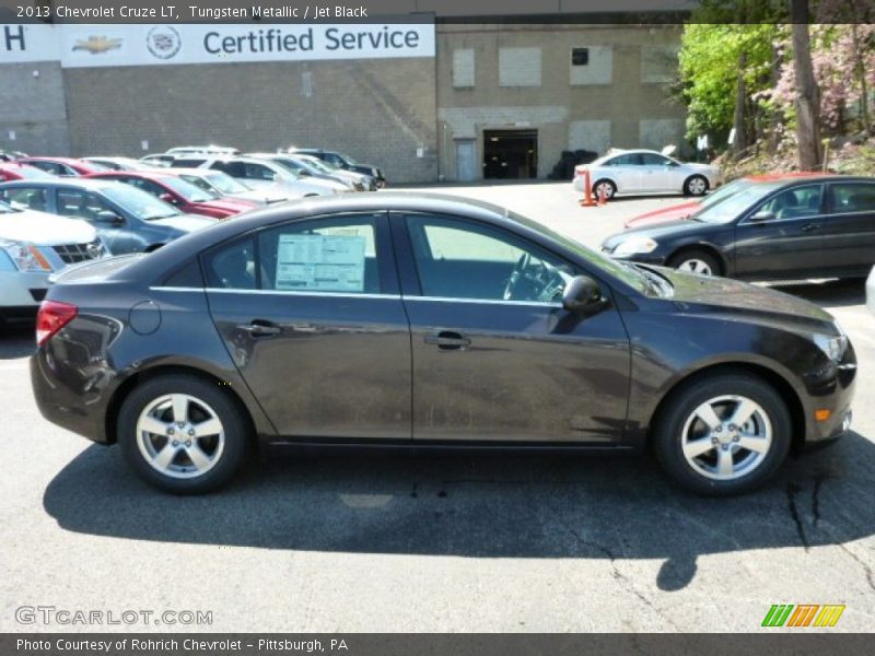 Tungsten Metallic / Jet Black 2013 Chevrolet Cruze LT