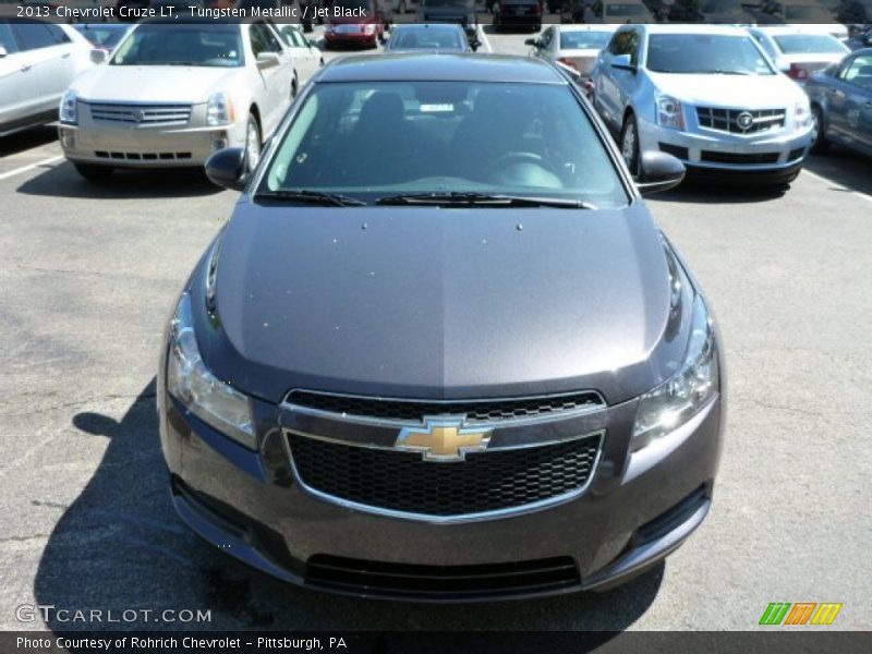 Tungsten Metallic / Jet Black 2013 Chevrolet Cruze LT