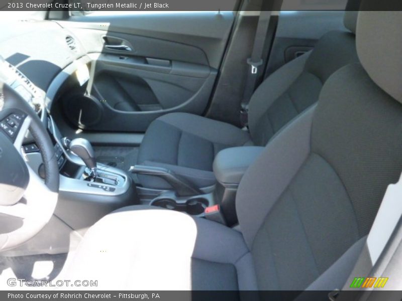 Tungsten Metallic / Jet Black 2013 Chevrolet Cruze LT