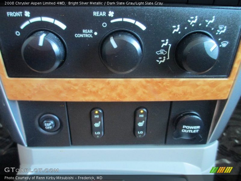 Bright Silver Metallic / Dark Slate Gray/Light Slate Gray 2008 Chrysler Aspen Limited 4WD