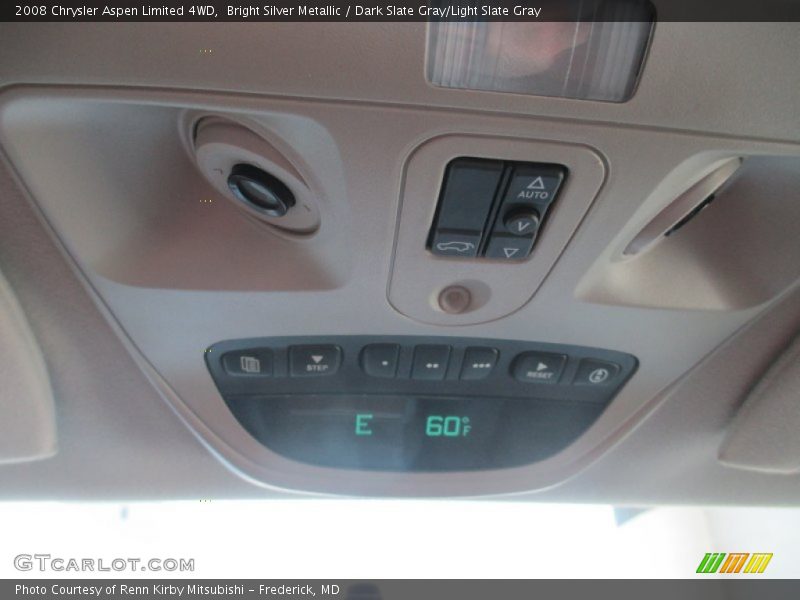 Bright Silver Metallic / Dark Slate Gray/Light Slate Gray 2008 Chrysler Aspen Limited 4WD