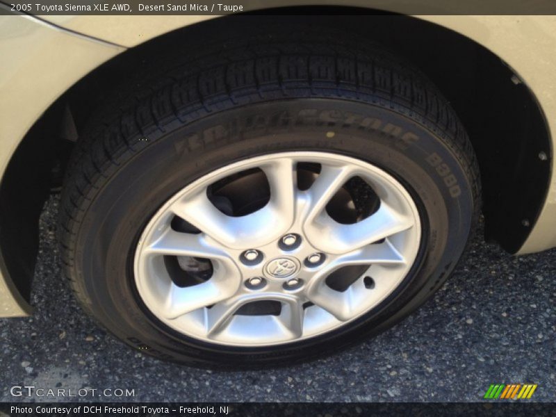 Desert Sand Mica / Taupe 2005 Toyota Sienna XLE AWD