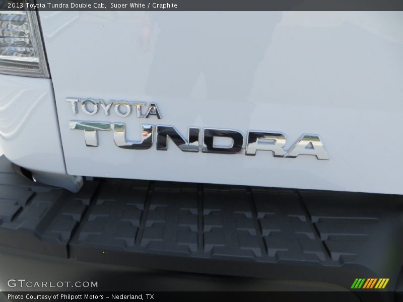Super White / Graphite 2013 Toyota Tundra Double Cab