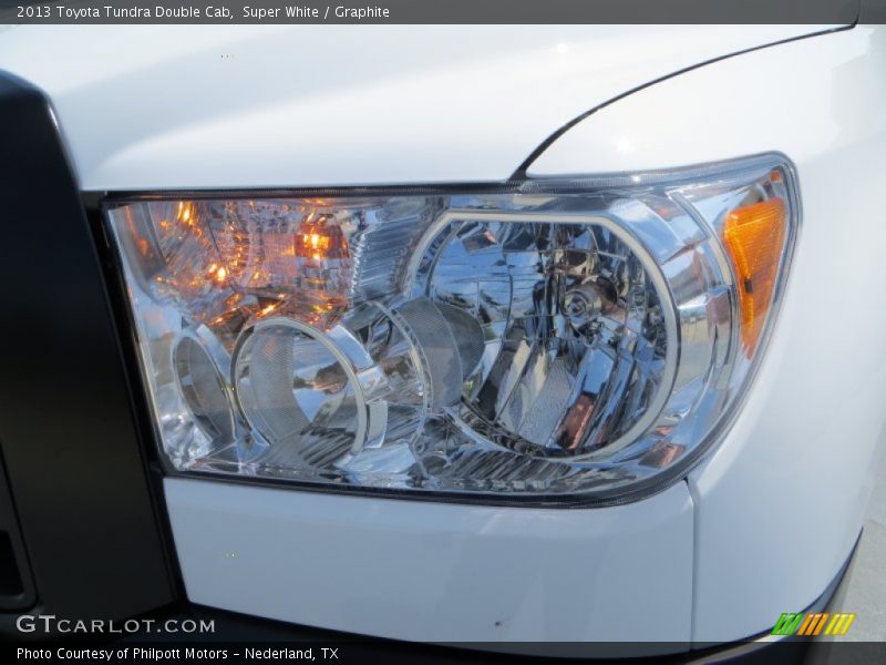 Super White / Graphite 2013 Toyota Tundra Double Cab