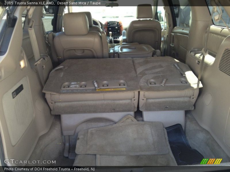 Desert Sand Mica / Taupe 2005 Toyota Sienna XLE AWD