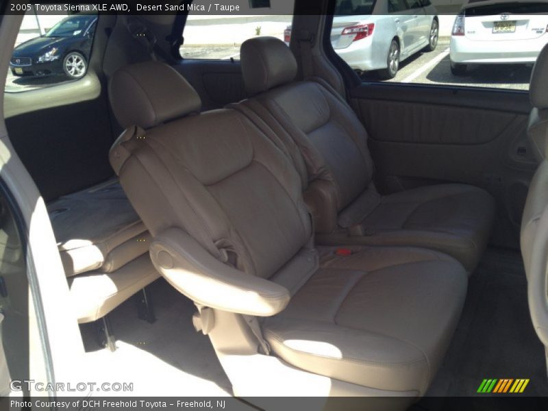 Desert Sand Mica / Taupe 2005 Toyota Sienna XLE AWD