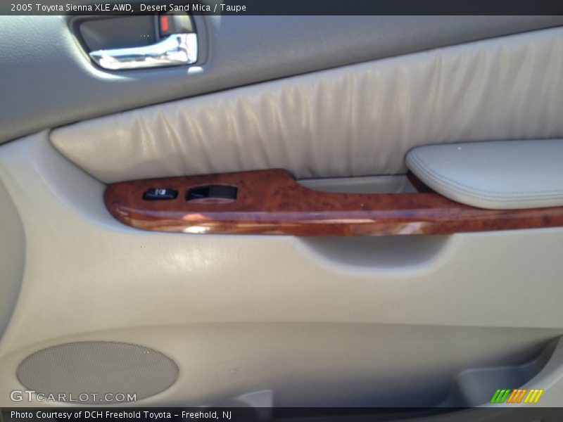 Desert Sand Mica / Taupe 2005 Toyota Sienna XLE AWD