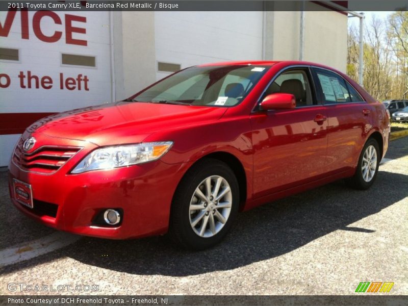 Barcelona Red Metallic / Bisque 2011 Toyota Camry XLE