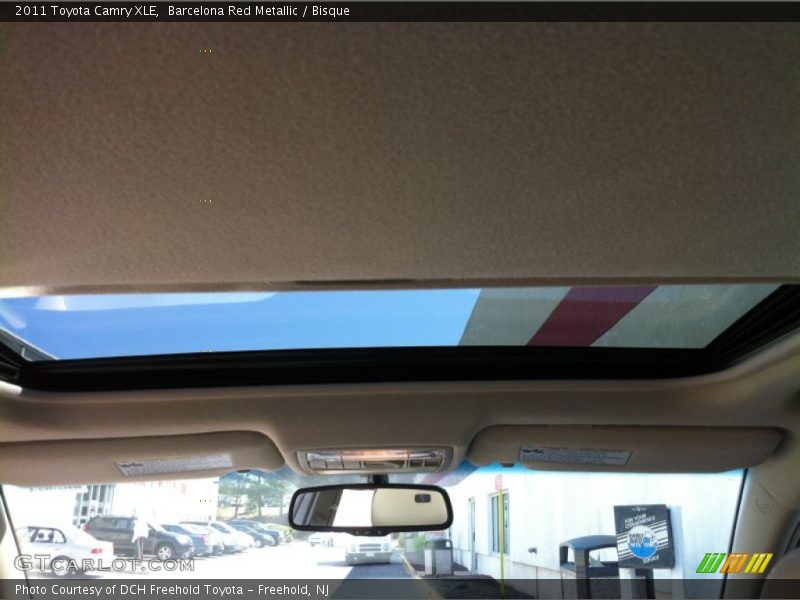 Barcelona Red Metallic / Bisque 2011 Toyota Camry XLE