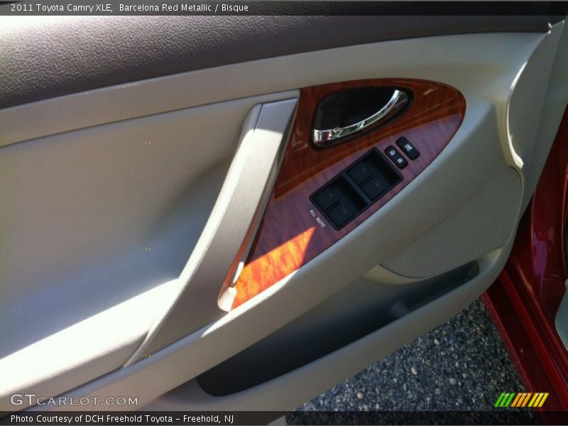 Barcelona Red Metallic / Bisque 2011 Toyota Camry XLE