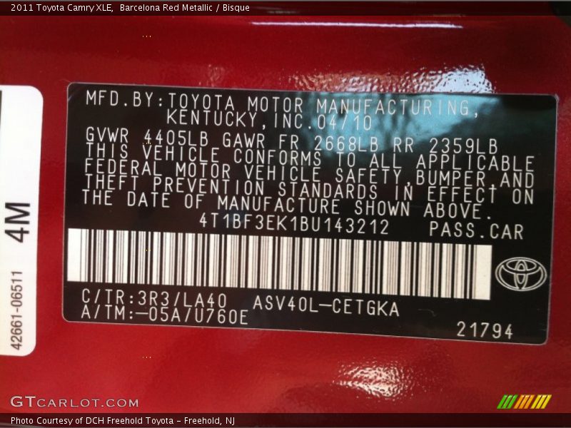 Barcelona Red Metallic / Bisque 2011 Toyota Camry XLE