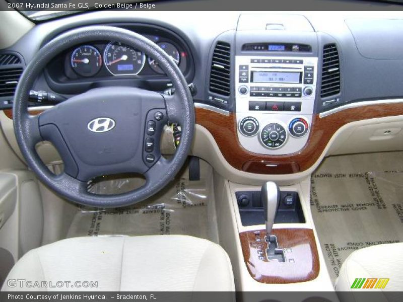 Golden Beige / Beige 2007 Hyundai Santa Fe GLS