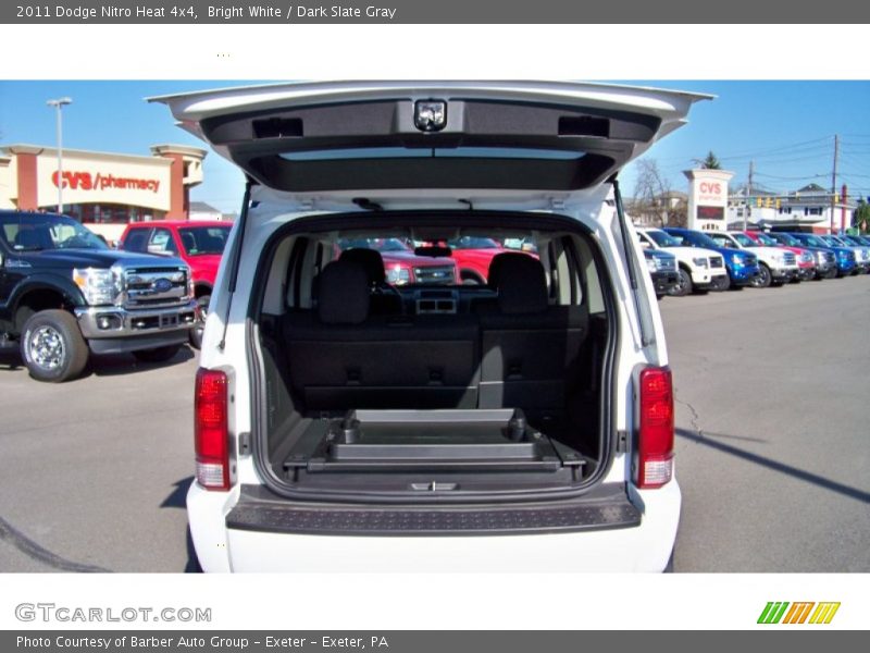 Bright White / Dark Slate Gray 2011 Dodge Nitro Heat 4x4