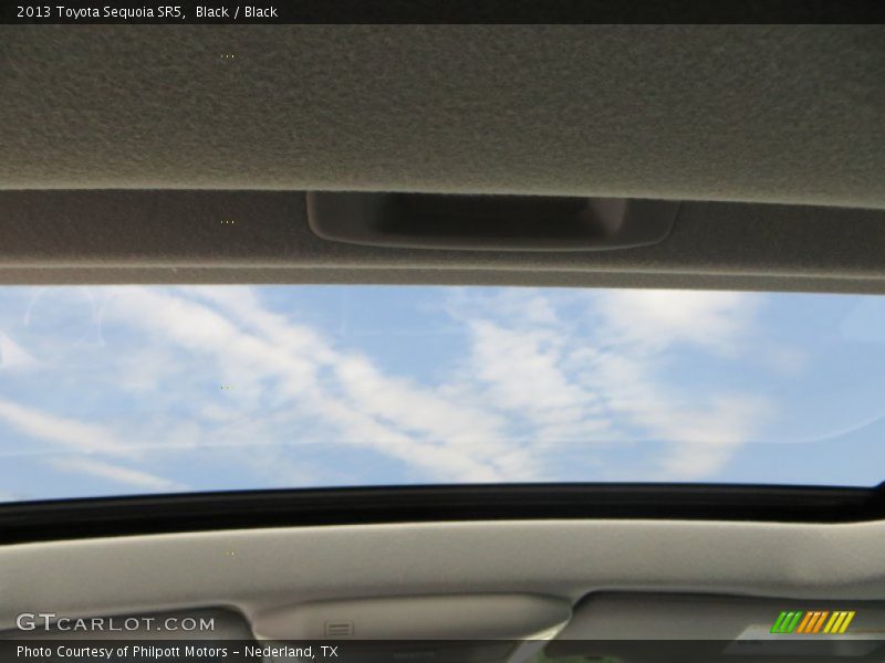 Black / Black 2013 Toyota Sequoia SR5