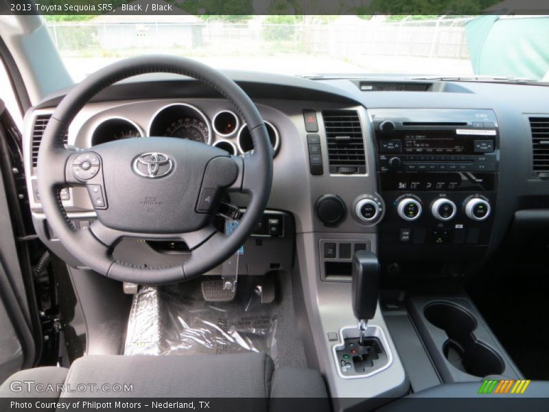 Black / Black 2013 Toyota Sequoia SR5