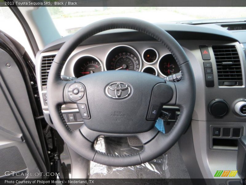 Black / Black 2013 Toyota Sequoia SR5