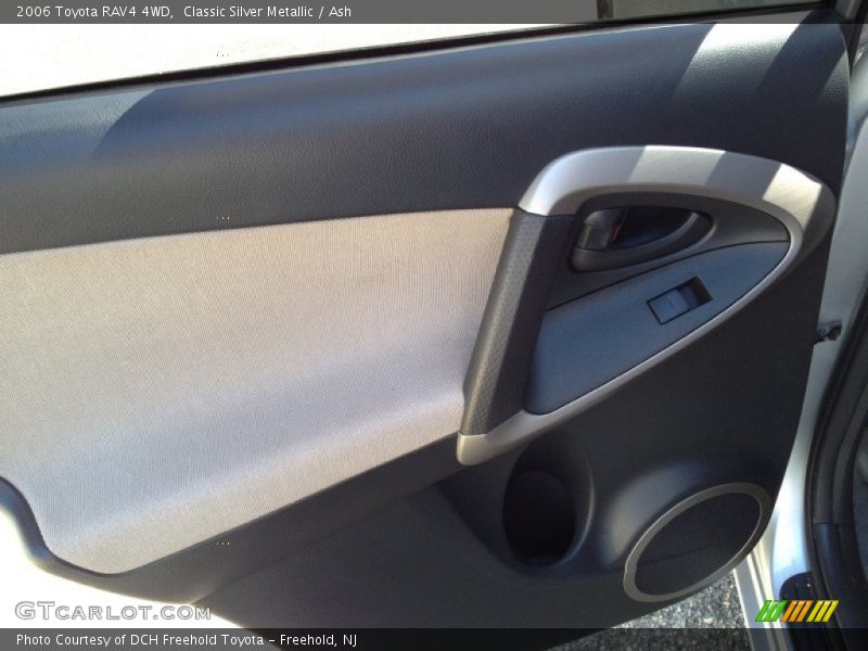 Classic Silver Metallic / Ash 2006 Toyota RAV4 4WD