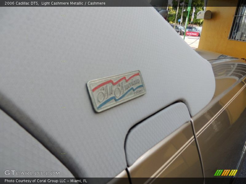 Light Cashmere Metallic / Cashmere 2006 Cadillac DTS